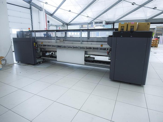 Hp Latex 3100 - Construction machinery: picture 3 Hp Latex 3100 - Construction machinery: picture 3