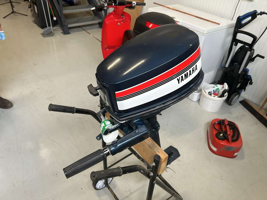 1985 Båtmotor 5 hk fra Yamaha - Tool/ Equipment: picture 1 1985 Båtmotor 5 hk fra Yamaha - Tool/ Equipment: picture 1