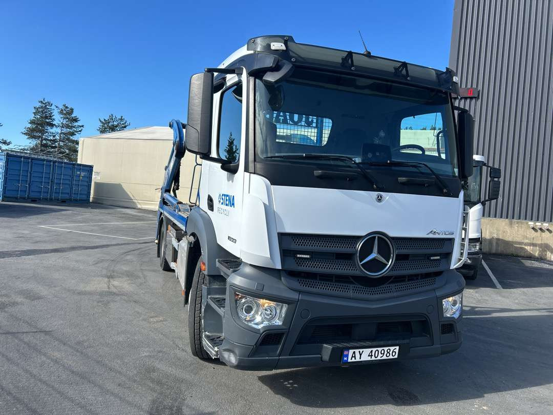 2019 Liftdumper MERCEDES-BENZ ANTOS EU-godkjent Euroklasse 6T - Skip loader truck: picture 2 2019 Liftdumper MERCEDES-BENZ ANTOS EU-godkjent Euroklasse 6T - Skip loader truck: picture 2