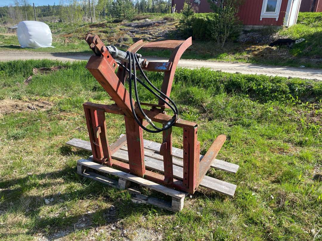 Gaffel med klype   rep objekt - Attachment for Construction machinery: picture 4 Gaffel med klype   rep objekt - Attachment for Construction machinery: picture 4