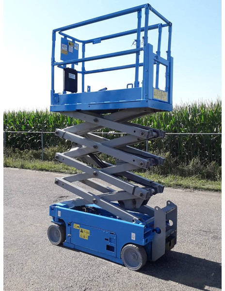 Genie GS 1932 | 2012 - Scissor lift: picture 3 Genie GS 1932 | 2012 - Scissor lift: picture 3