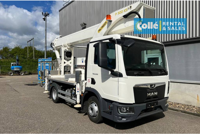 Palfinger P 300 KS | 2023 - Truck with aerial platform: picture 1 Palfinger P 300 KS | 2023 - Truck with aerial platform: picture 1