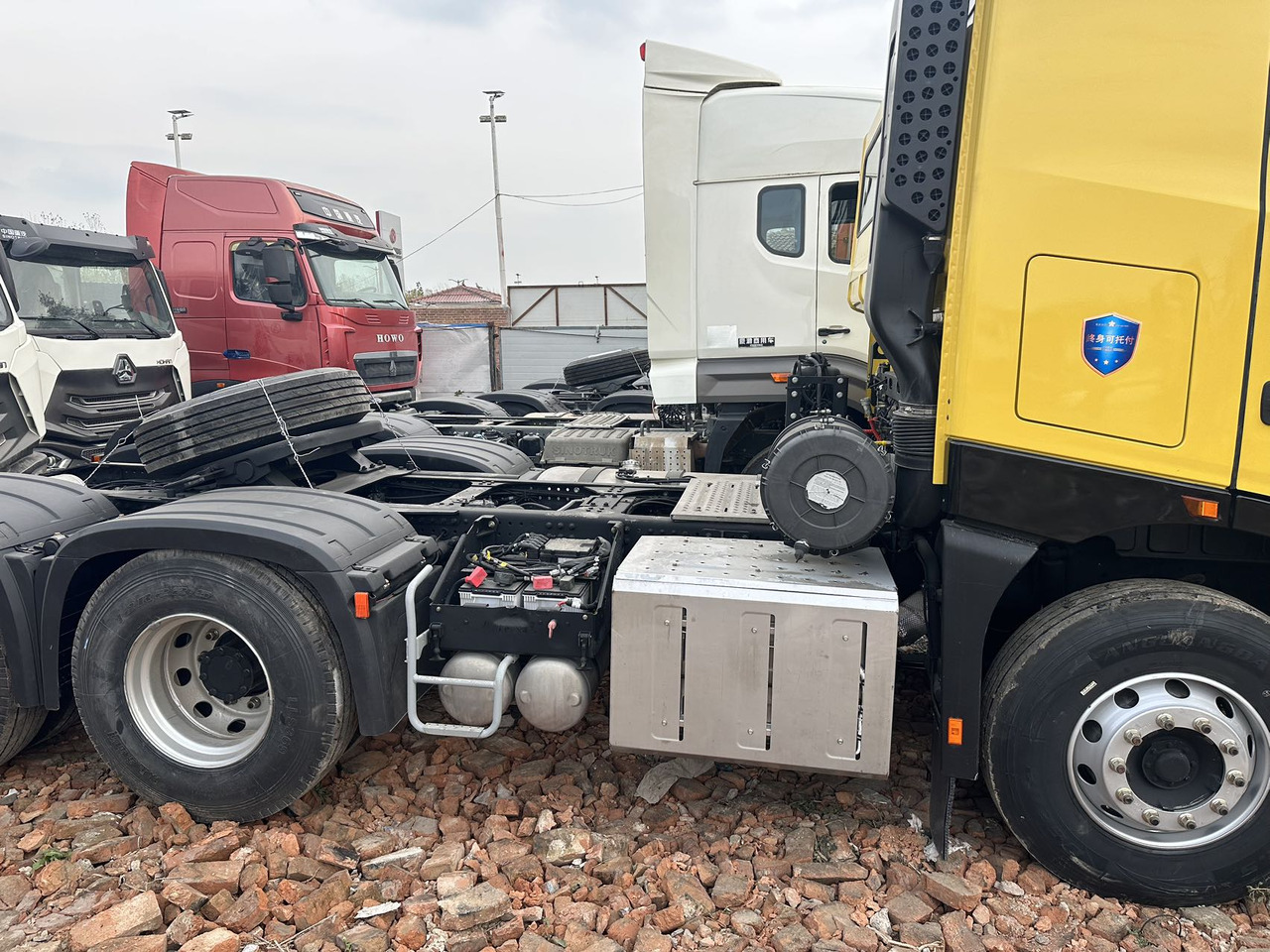 BEIBEN V3 - Tractor truck: picture 5 BEIBEN V3 - Tractor truck: picture 5