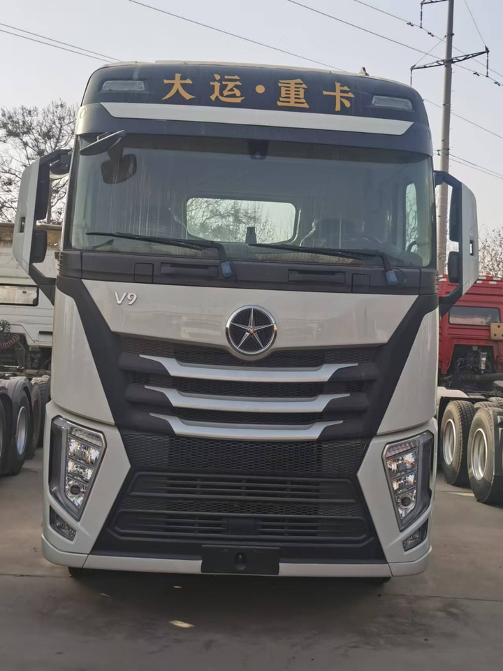 DAYUN V9 - Tractor truck: picture 1 DAYUN V9 - Tractor truck: picture 1
