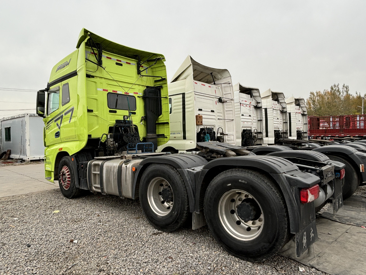 FAW - Tractor truck: picture 4 FAW - Tractor truck: picture 4