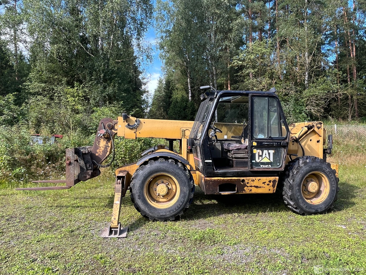Caterpillar TH63, kurottaja piikeillä ja kauhalla, 2002, Loppi - Agricultural machinery: picture 2 Caterpillar TH63, kurottaja piikeillä ja kauhalla, 2002, Loppi - Agricultural machinery: picture 2