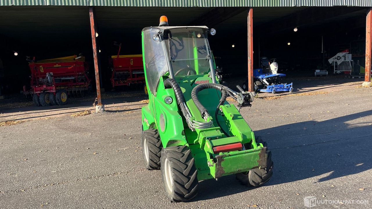 Avant 420, 2012, Kouvola - Compact loader: picture 3 Avant 420, 2012, Kouvola - Compact loader: picture 3