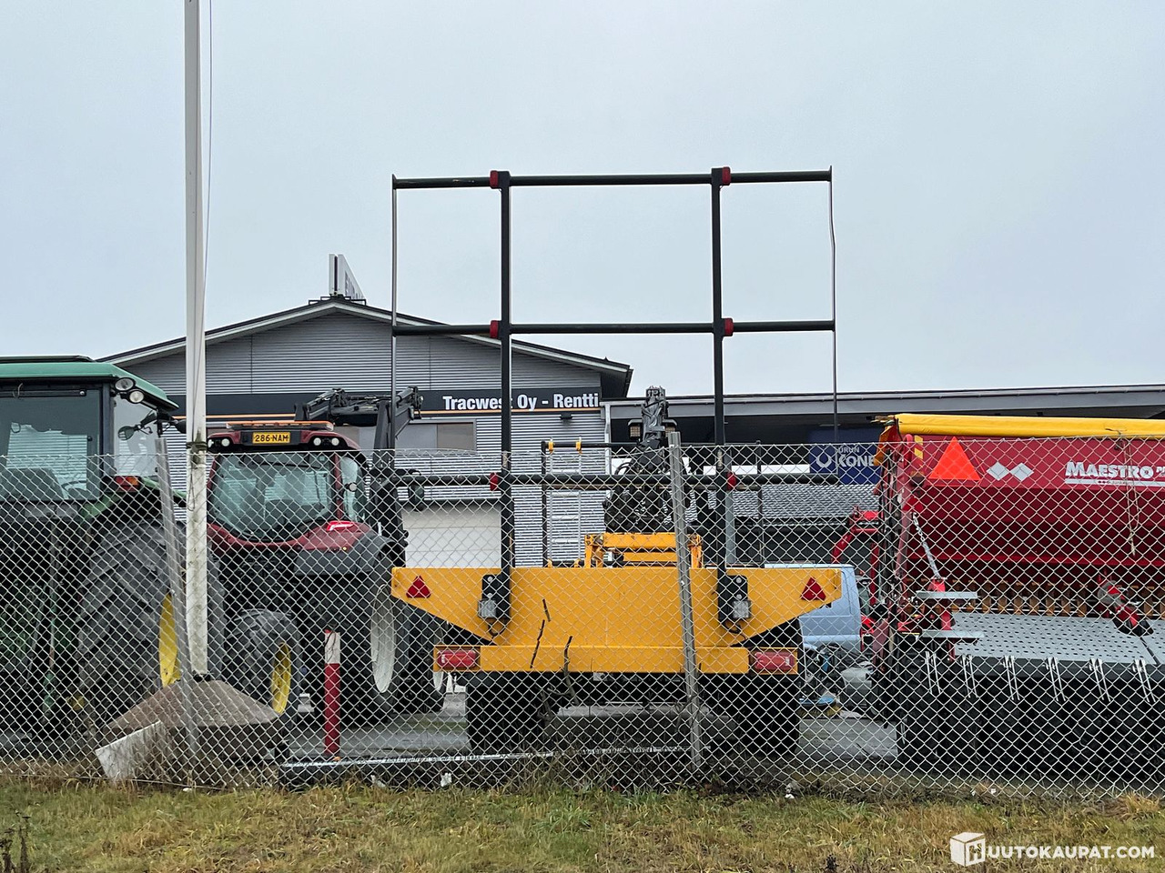 Bale trailer with crane (remote control), Pirkkala - Other: picture 4 Bale trailer with crane (remote control), Pirkkala - Other: picture 4