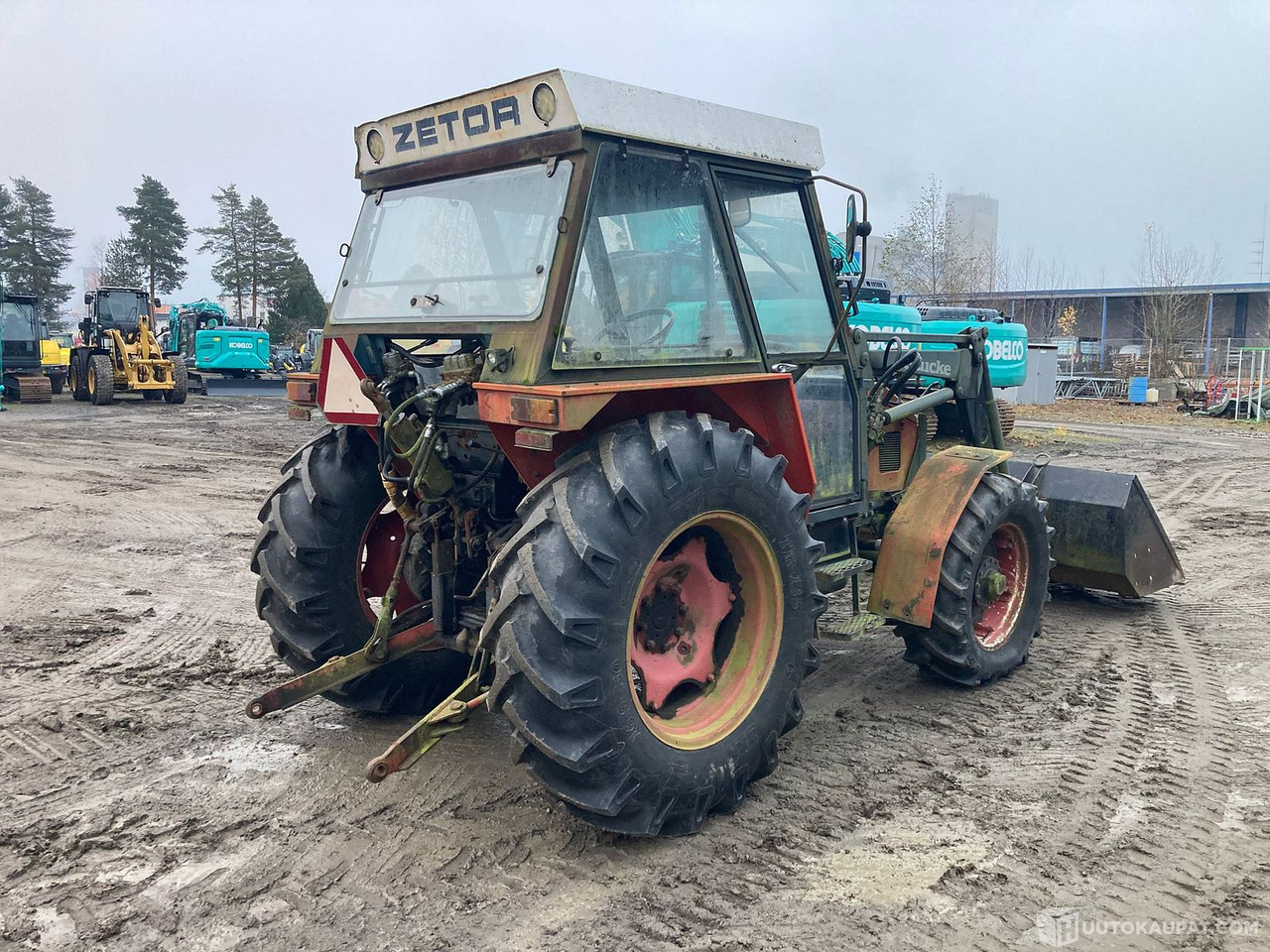 Zetor 7245, Nelivetotraktori, 1985, Marginaaliverollinen, Seinäjoki - Farm tractor: picture 3 Zetor 7245, Nelivetotraktori, 1985, Marginaaliverollinen, Seinäjoki - Farm tractor: picture 3