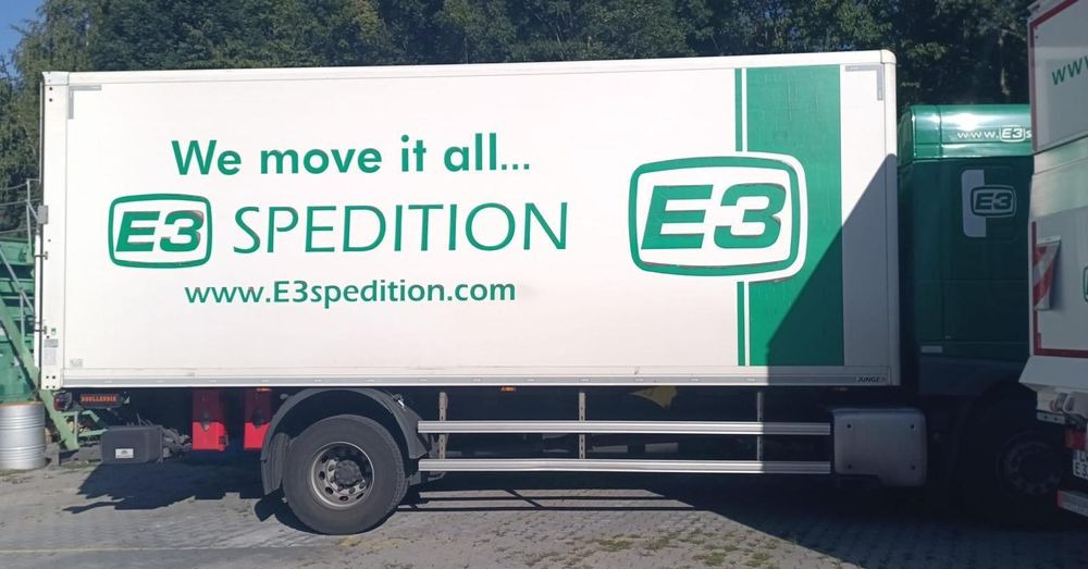 Box truck DAF XF ZESTAW TANDEM 2021 ORYGINALNY PRZEBIEG z Niemiec / PRZEJAZDOWY Z WINDĄ /: picture 19 Box truck DAF XF ZESTAW TANDEM 2021 ORYGINALNY PRZEBIEG z Niemiec / PRZEJAZDOWY Z WINDĄ /: picture 19