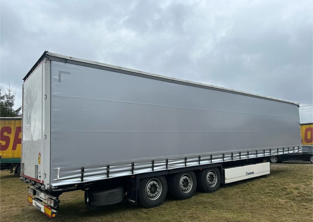 Krone STANDARD 2021 podnoszona oś OPONY 70% / STAN BARDZO DOBRY / OD PIERWSZEGO WŁAŚCICIELA / PALECIARA / TOP / sprowadzona z Niemiec !! - Curtainsider semi-trailer: picture 2 Krone STANDARD 2021 podnoszona oś OPONY 70% / STAN BARDZO DOBRY / OD PIERWSZEGO WŁAŚCICIELA / PALECIARA / TOP / sprowadzona z Niemiec !! - Curtainsider semi-trailer: picture 2