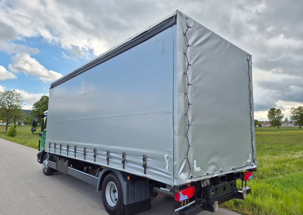MAN TGL 12.250 6.2m AUTOMAT KLIMA z Niemiec ESP nowe opony EURO 6 / 4.75 rozstaw / zawiesie na wózek widłowy / TOP STAN / okazja nauka jazdy MOŻLIWOŚĆ DOSTOSOWANIA 12t - Curtain side truck: picture 5 MAN TGL 12.250 6.2m AUTOMAT KLIMA z Niemiec ESP nowe opony EURO 6 / 4.75 rozstaw / zawiesie na wózek widłowy / TOP STAN / okazja nauka jazdy MOŻLIWOŚĆ DOSTOSOWANIA 12t - Curtain side truck: picture 5