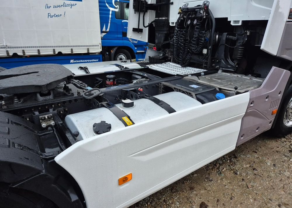 Tractor truck Renault HIGH GAMA T480 2019 SALON PL VIN: KD ! 13l STANDARD STANDARD / KLIMA POSTOJOWA / FULL OPCJA /  T520 T440 / TOP STAN GAMA T: picture 20