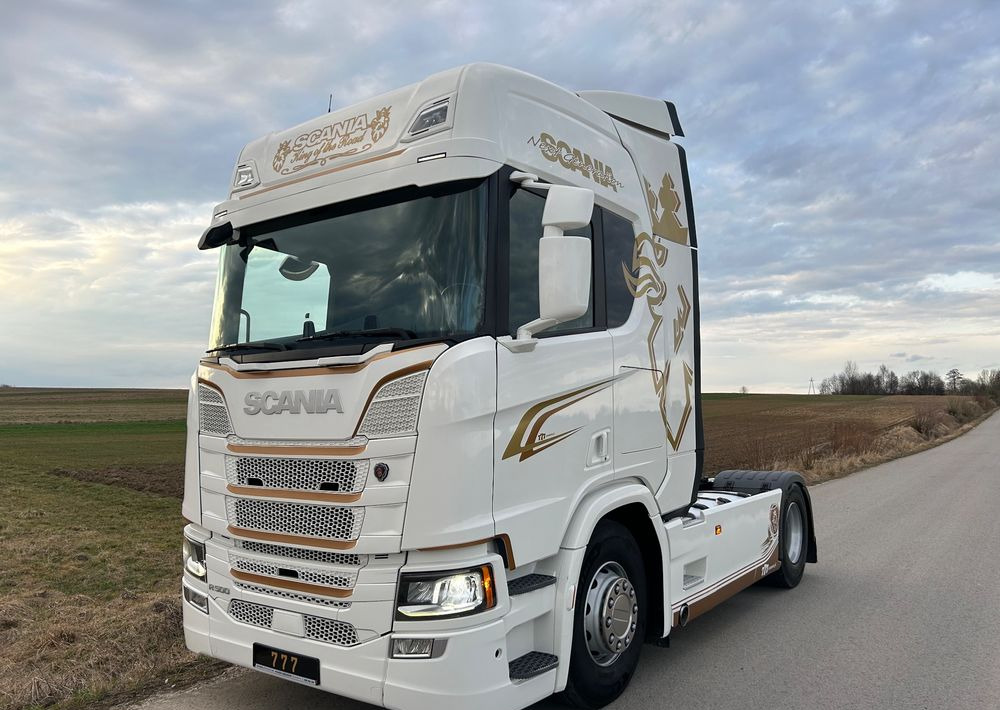 Scania R500 FULL AIR 2019 10x poduszki KLIMA POSTOJOWA / RETARDER / FULL SPOJLER / TOP STAN / od jedynego właściciela ! HYDRAULIKA spod beczki spożywczej ! / do wywrotu ruchomej podłogi beczki TOP TOP - Tractor truck: picture 1 Scania R500 FULL AIR 2019 10x poduszki KLIMA POSTOJOWA / RETARDER / FULL SPOJLER / TOP STAN / od jedynego właściciela ! HYDRAULIKA spod beczki spożywczej ! / do wywrotu ruchomej podłogi beczki TOP TOP - Tractor truck: picture 1