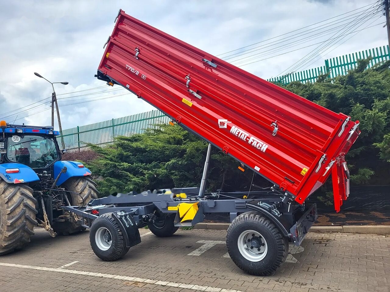 Metal-Fach T710/1 – 6t dwuosiowa - Farm tipping trailer/ Dumper: picture 1 Metal-Fach T710/1 – 6t dwuosiowa - Farm tipping trailer/ Dumper: picture 1