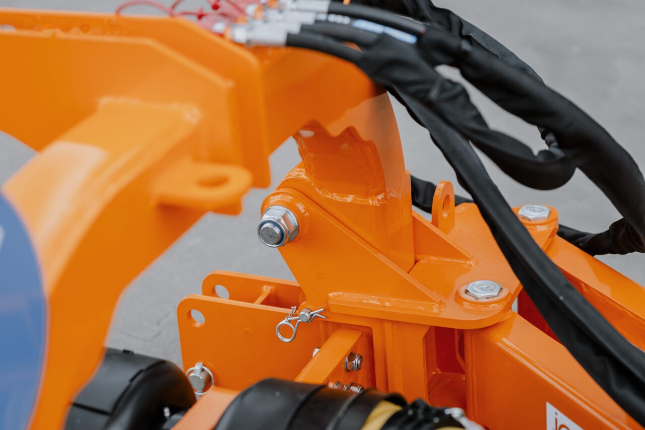 Talex Kosiarka tylno-boczna 2,0m Leopard RB - Flail mower/ Mulcher: picture 4 Talex Kosiarka tylno-boczna 2,0m Leopard RB - Flail mower/ Mulcher: picture 4