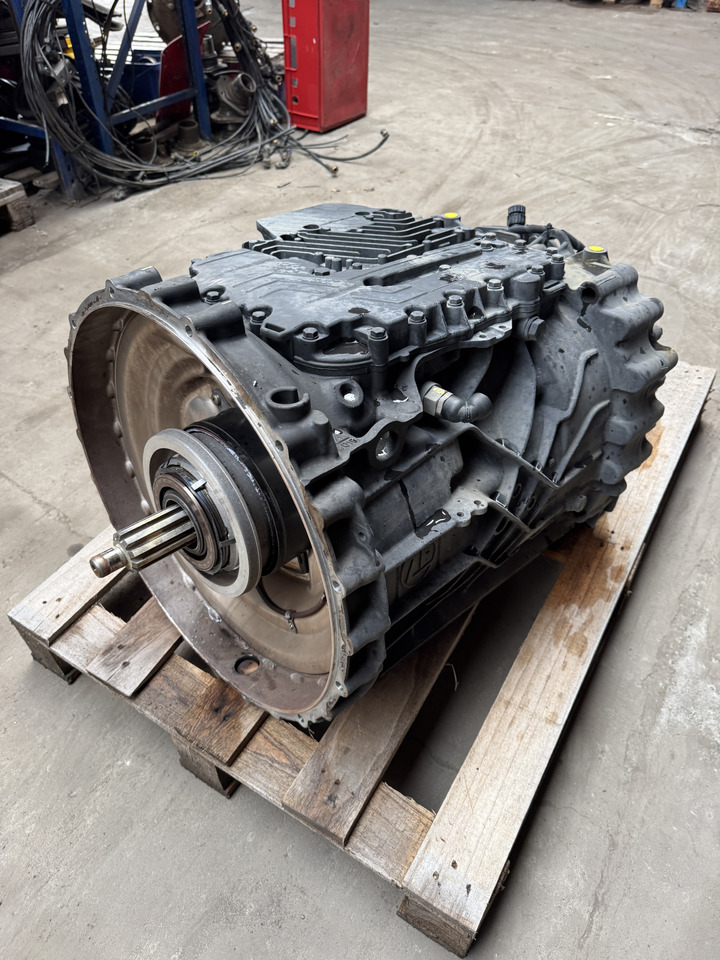 FORD F-MAX - Gearbox: picture 1 FORD F-MAX - Gearbox: picture 1
