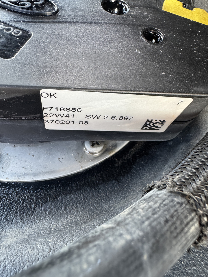 Ford F-Max Cargo - AdBlue tank: picture 2 Ford F-Max Cargo - AdBlue tank: picture 2