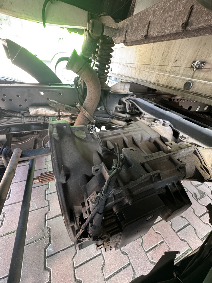 Mercedes Atego III - Gearbox: picture 2 Mercedes Atego III - Gearbox: picture 2