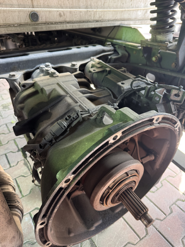 Mercedes Atego III - Gearbox: picture 1 Mercedes Atego III - Gearbox: picture 1