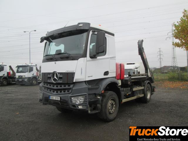 Mercedes-Benz Arocs 1845 LK - Skip loader truck: picture 1 Mercedes-Benz Arocs 1845 LK - Skip loader truck: picture 1