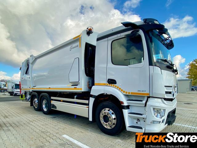 Mercedes-Benz eActros 300 L - Garbage truck: picture 1 Mercedes-Benz eActros 300 L - Garbage truck: picture 1
