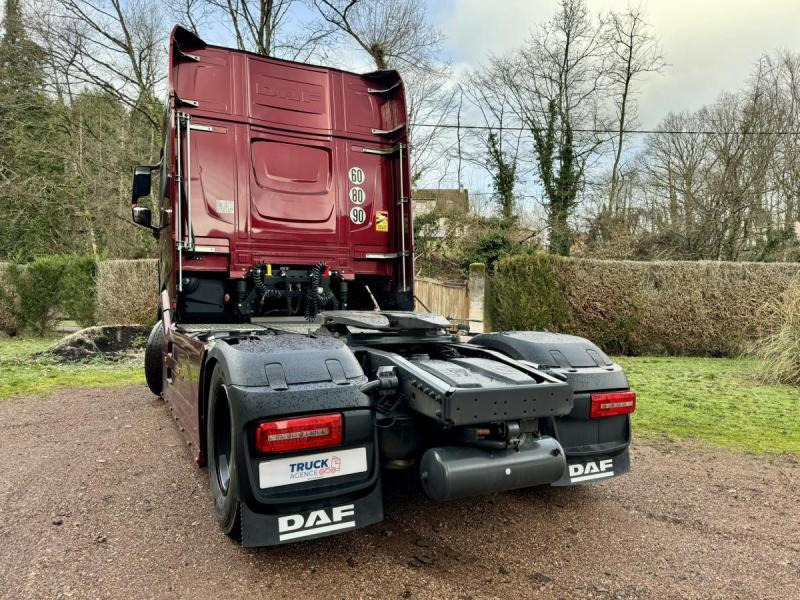 Tractor truck DAF XG + 530 FT +: picture 7