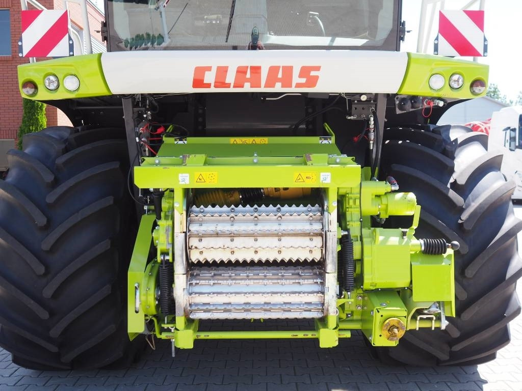 Forage harvester Claas Jaguar 860 4WD: picture 5