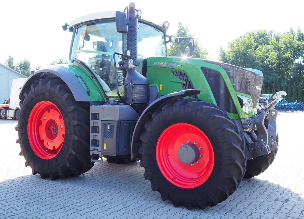 Fendt 828 Vario S4 ProfiPlus, GPS  - Farm tractor: picture 4 Fendt 828 Vario S4 ProfiPlus, GPS  - Farm tractor: picture 4