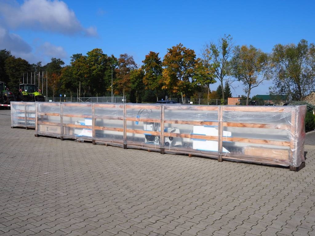 Ziegler - rapeseed extension, Claas C900, C750, C660, C600 - Harvester attachment: picture 5 Ziegler - rapeseed extension, Claas C900, C750, C660, C600 - Harvester attachment: picture 5