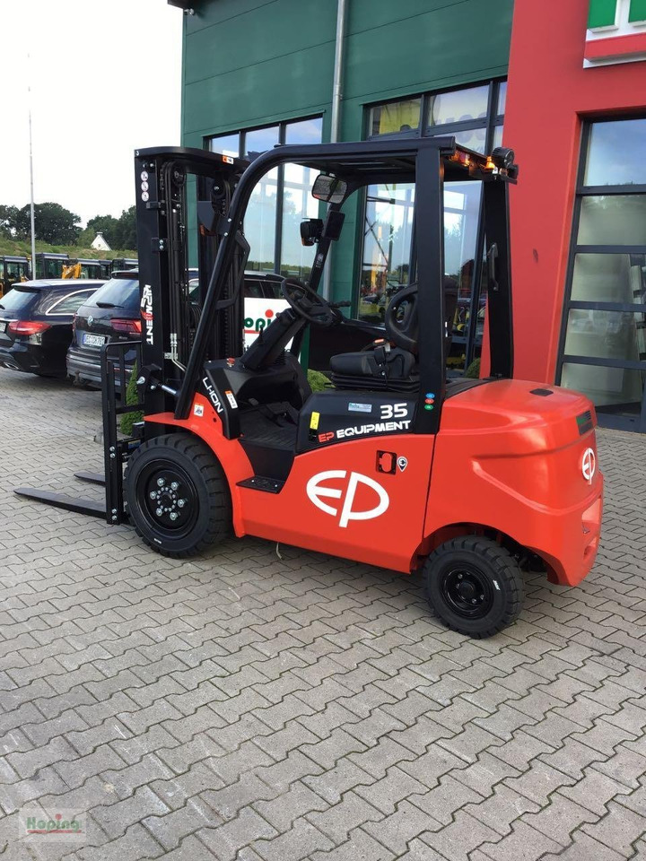 EP Equipment EFL353 - Electric forklift: picture 3 EP Equipment EFL353 - Electric forklift: picture 3