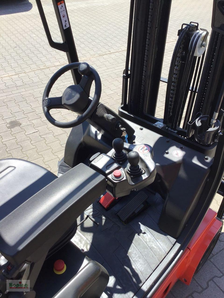 EP Equipment TDL201 - Electric forklift: picture 5 EP Equipment TDL201 - Electric forklift: picture 5