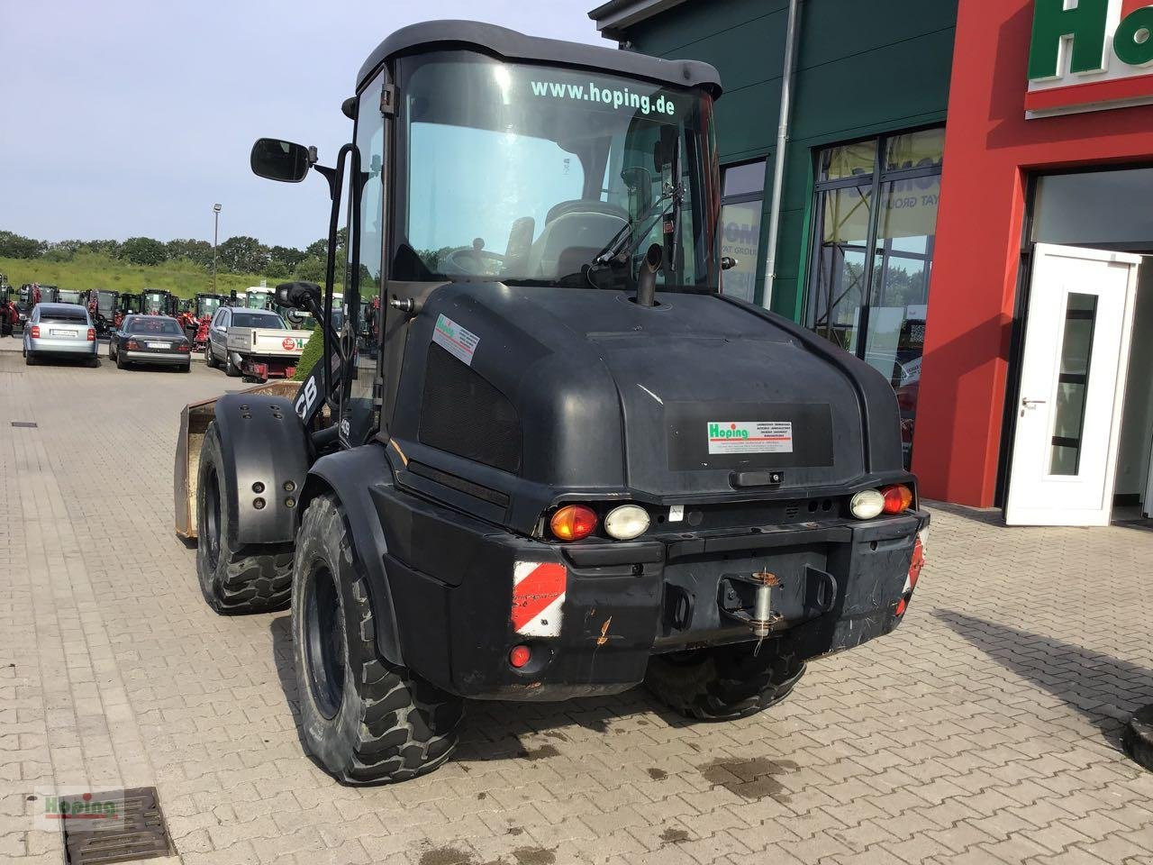 Wheel loader JCB 409: picture 8