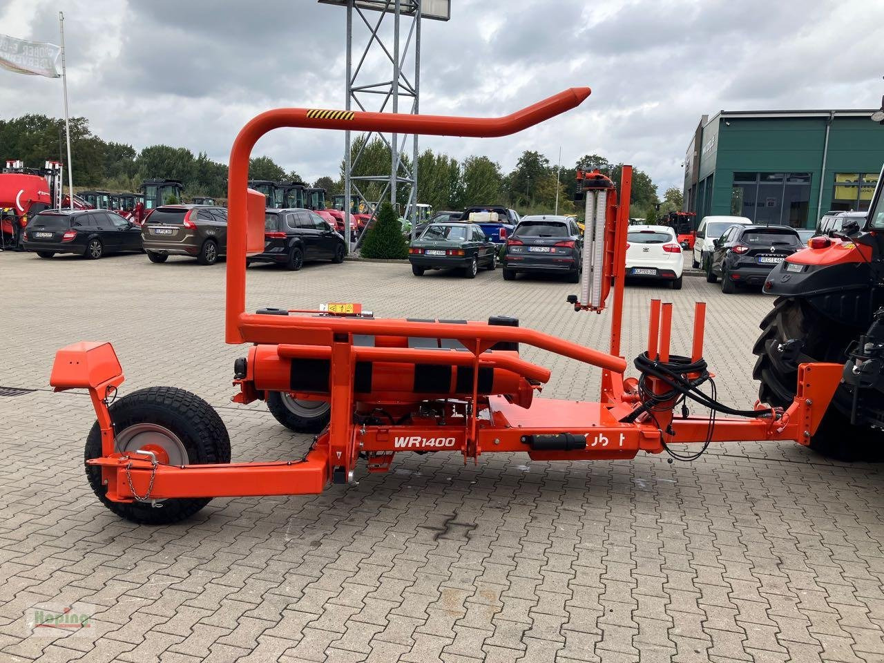 Kubota WR1400 - Bale wrapper: picture 4 Kubota WR1400 - Bale wrapper: picture 4