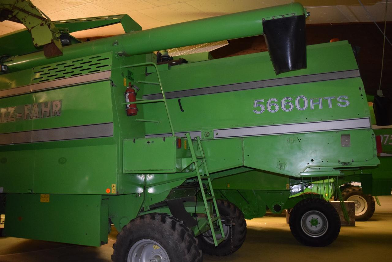 Deutz-Fahr 5660 HTS - Combine harvester: picture 5 Deutz-Fahr 5660 HTS - Combine harvester: picture 5