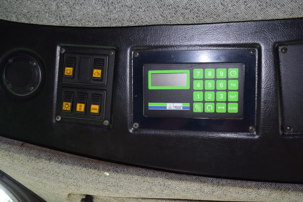 Combine harvester Deutz-Fahr 5660 HTS: picture 7 Combine harvester Deutz-Fahr 5660 HTS: picture 7