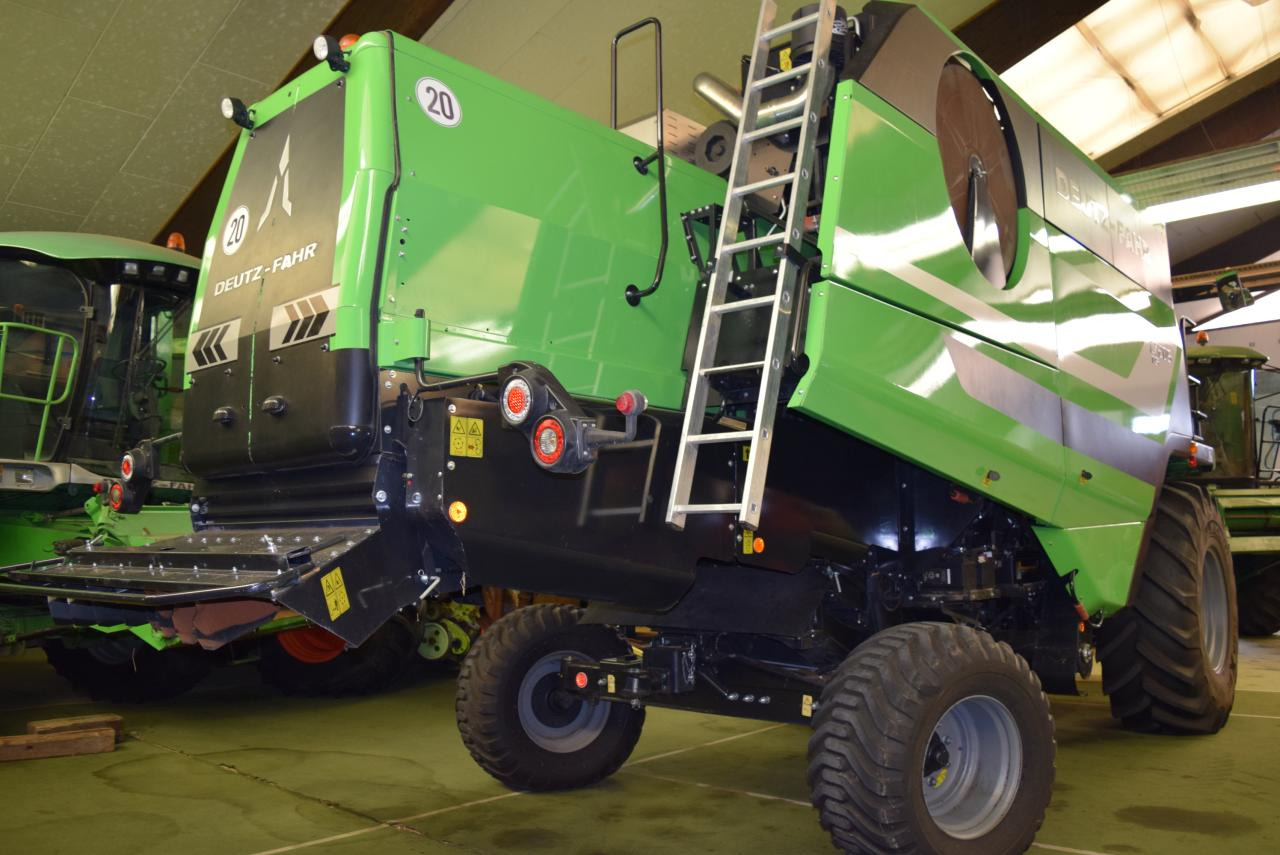 Deutz-Fahr C 7205 TS - Combine harvester: picture 5 Deutz-Fahr C 7205 TS - Combine harvester: picture 5
