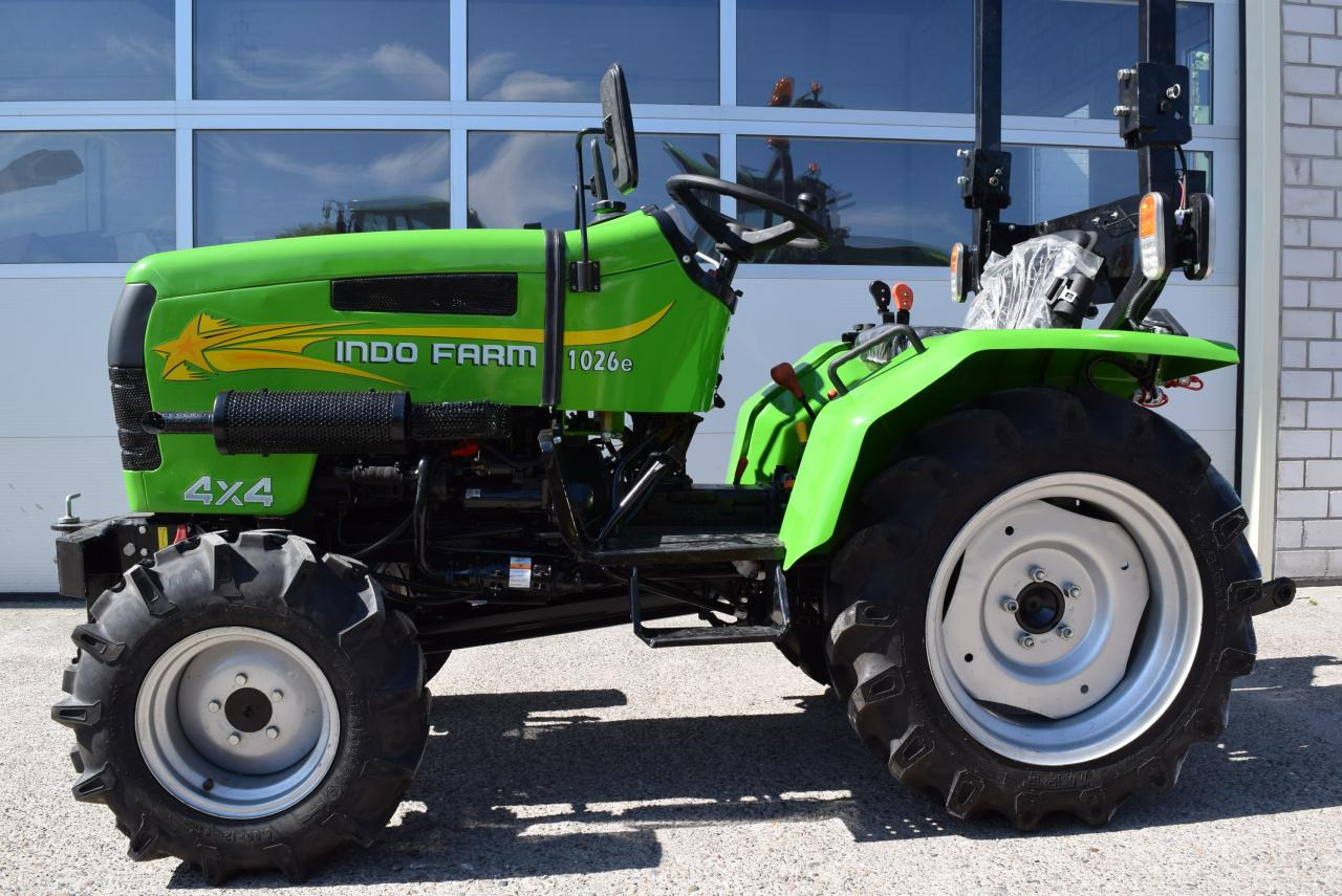 Klein-/Schmalspurtraktor INDO 1026 - Straddle tractor: picture 1 Klein-/Schmalspurtraktor INDO 1026 - Straddle tractor: picture 1