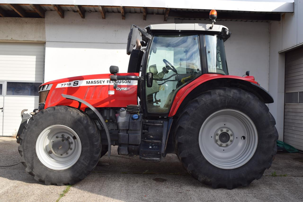 Massey Ferguson MF 7718 S Dyna 6 - Farm tractor: picture 3 Massey Ferguson MF 7718 S Dyna 6 - Farm tractor: picture 3