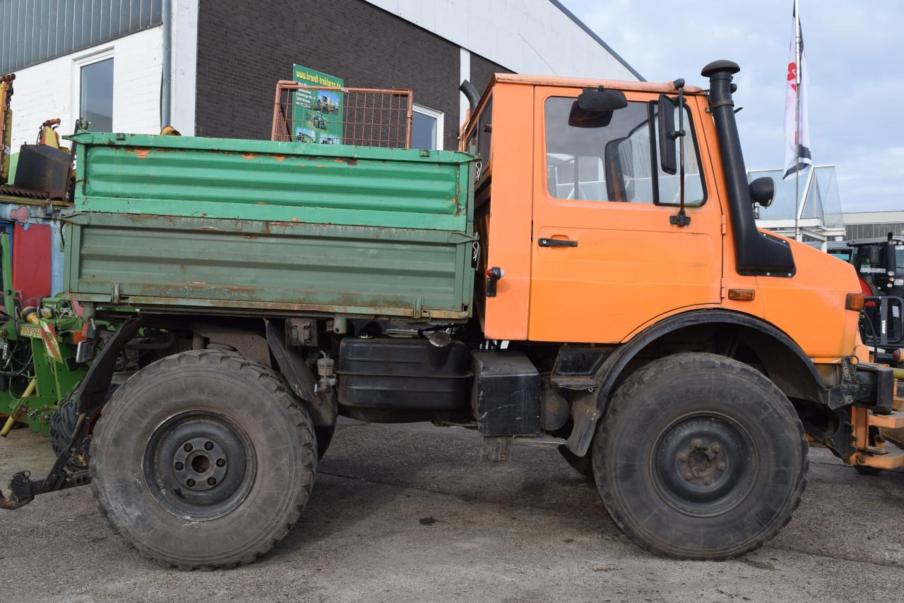 Mercedes-Benz Unimog U 1200 - Utility/ Special vehicle: picture 4 Mercedes-Benz Unimog U 1200 - Utility/ Special vehicle: picture 4
