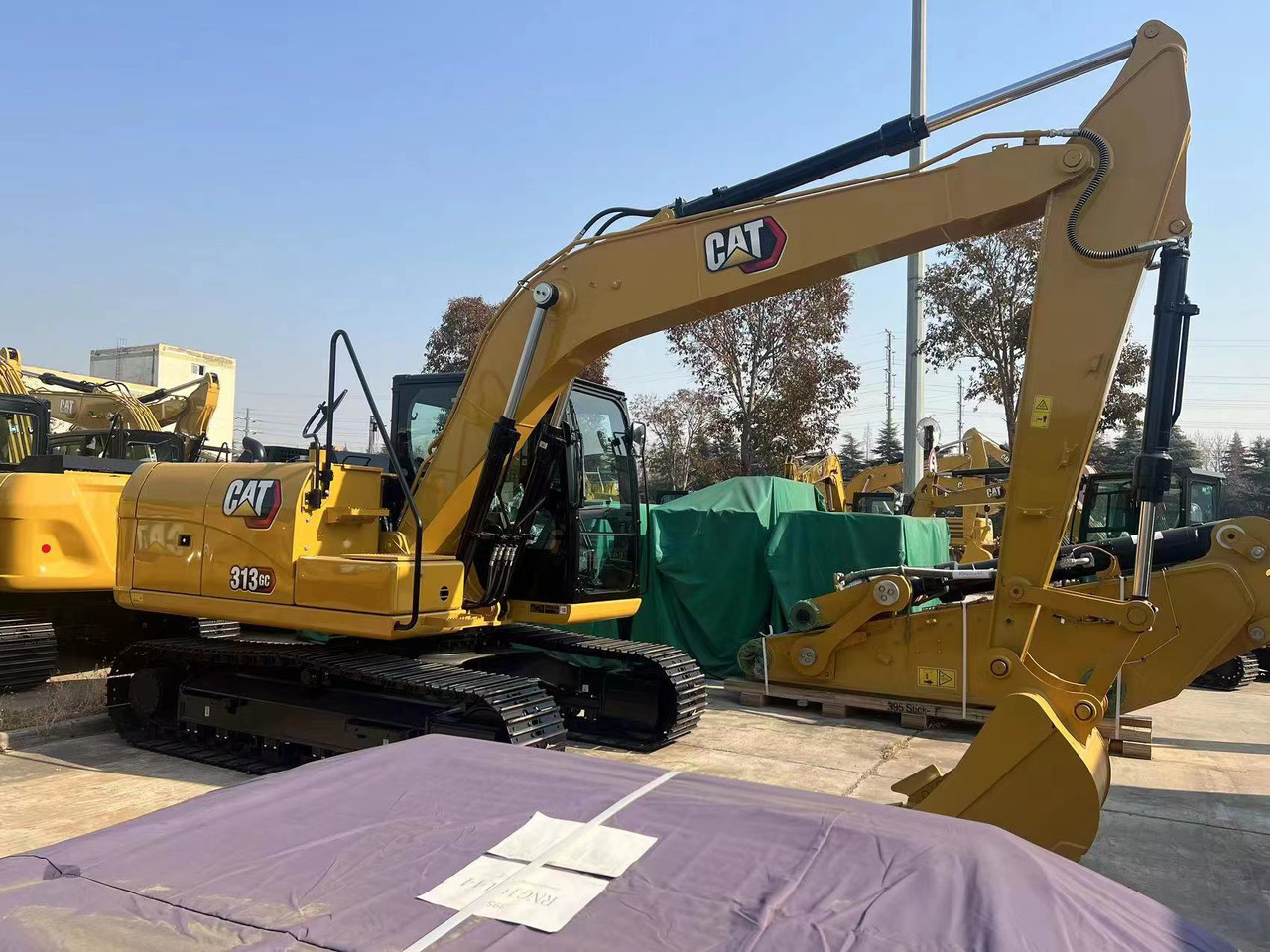 CATERPILLAR 313GC - Crawler excavator: picture 3 CATERPILLAR 313GC - Crawler excavator: picture 3