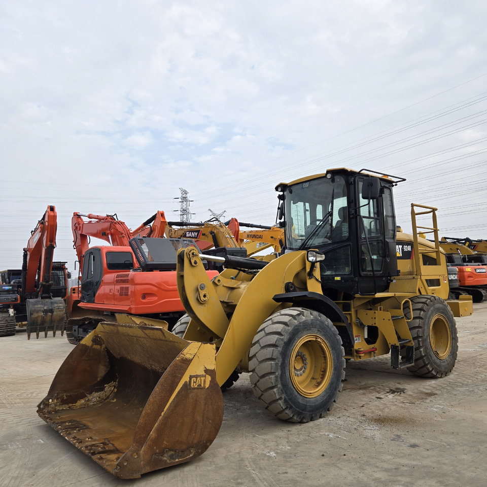 CATERPILLAR 924K - Wheel excavator: picture 2 CATERPILLAR 924K - Wheel excavator: picture 2