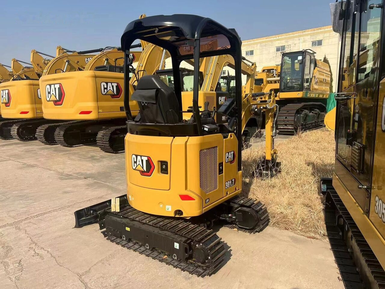Caterpillar 301.7 New - Mini excavator: picture 4 Caterpillar 301.7 New - Mini excavator: picture 4