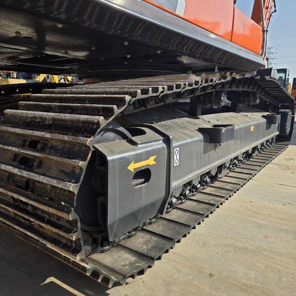 Doosan DX300 - Crawler excavator: picture 2 Doosan DX300 - Crawler excavator: picture 2