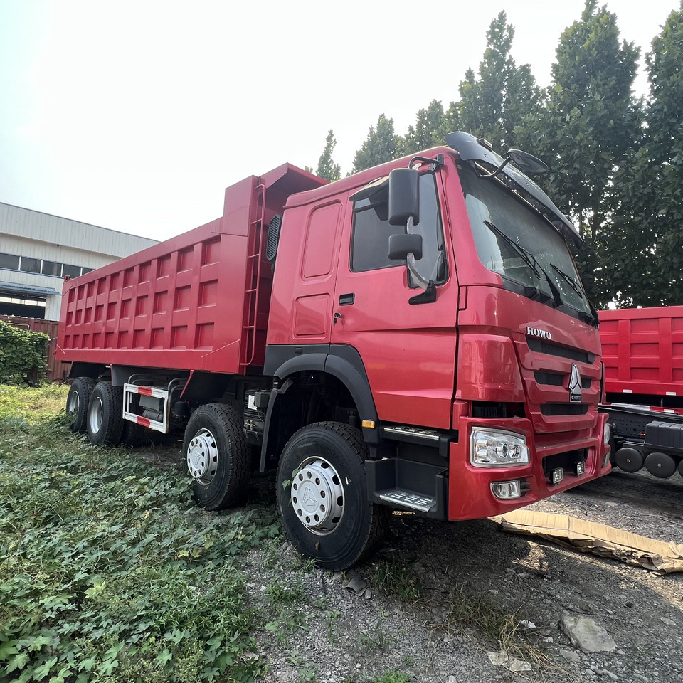 Howo 8*4 - Tipper: picture 3 Howo 8*4 - Tipper: picture 3