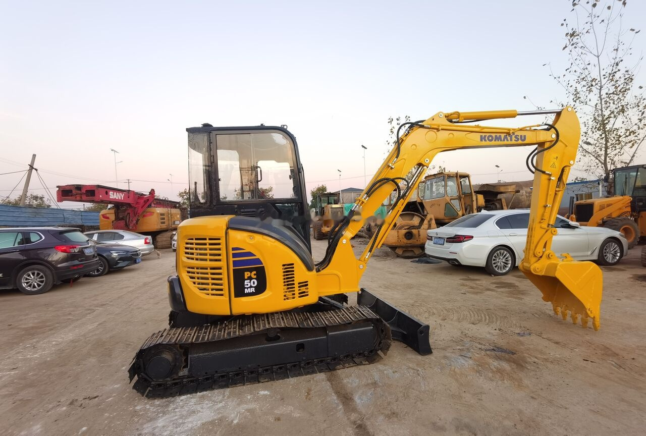 Komatsu PC50MR - Mini excavator: picture 4 Komatsu PC50MR - Mini excavator: picture 4
