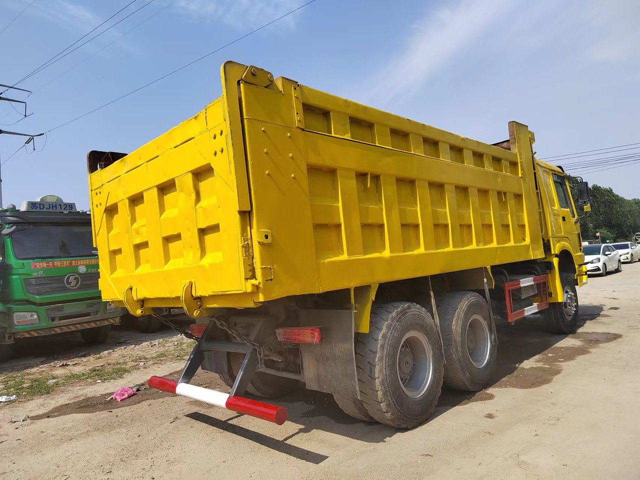 SINOTRUK HOWO - Tipper: picture 5 SINOTRUK HOWO - Tipper: picture 5