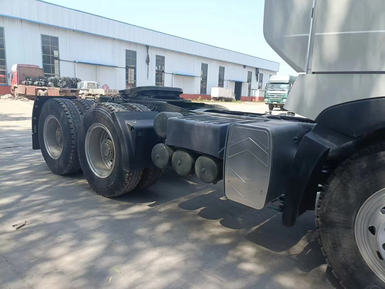 SINOTRUK HOWO A7 - Tractor truck: picture 4 SINOTRUK HOWO A7 - Tractor truck: picture 4