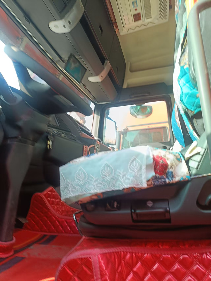 Tractor truck SITRAK tractor head: picture 6 Tractor truck SITRAK tractor head: picture 6