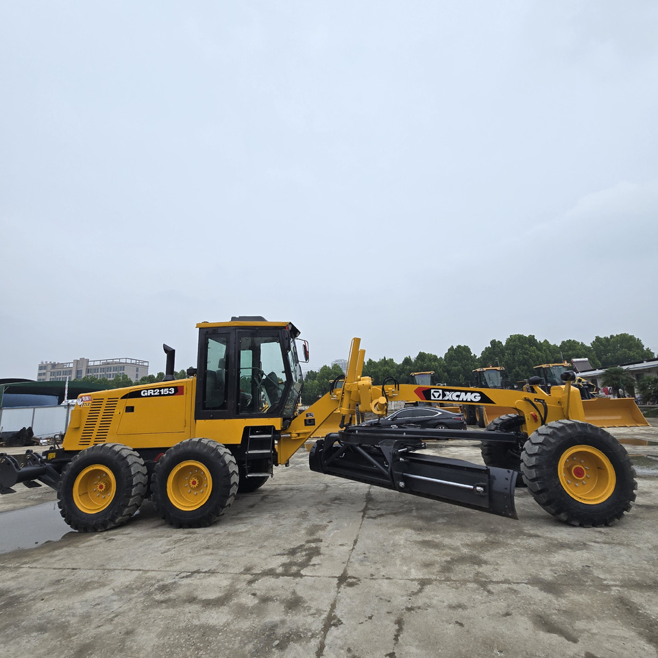 XCMG GR2153 - Grader: picture 3 XCMG GR2153 - Grader: picture 3